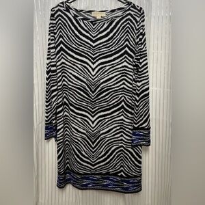 “Michael Michael Kors” SZ: (L) Black, White, Colorful Trim, Zebra & Blues